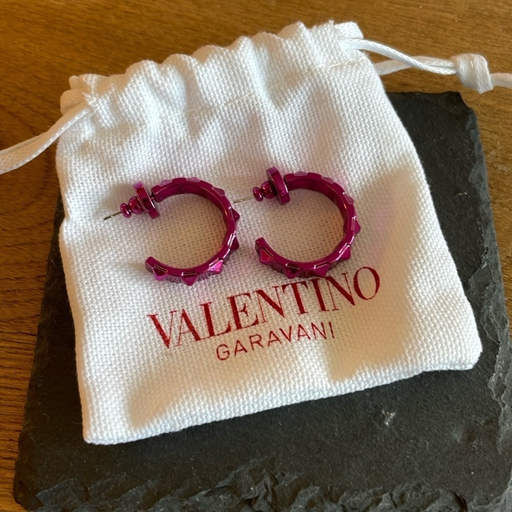 Valentino Pink Earring Hoop 250$